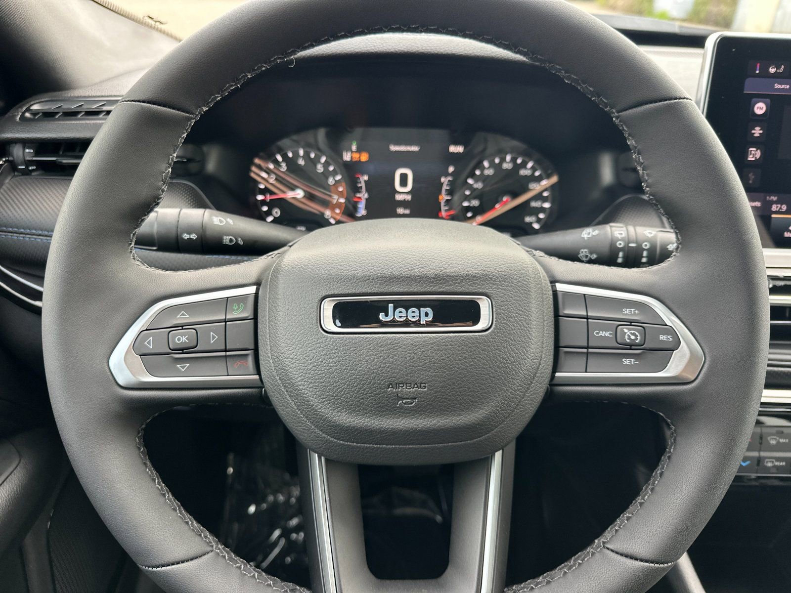 New 2026 Jeep Compass Latitude AWD/4WD image 22