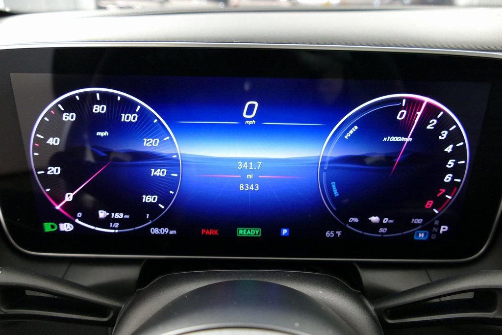 Used 2025 Mercedes-Benz GLC 350e 4MATIC w/ AMG Line image 15