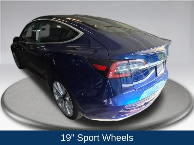Used 2019 Tesla Model 3 Mid Range RWD image 8