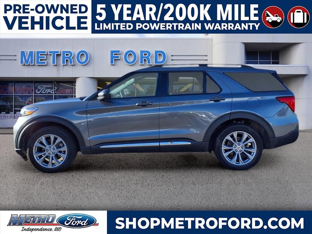 Used 2023 Ford Explorer XLT w/ Equipment Group 202A image 7
