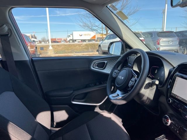 Certified 2023 Kia Soul S image 35