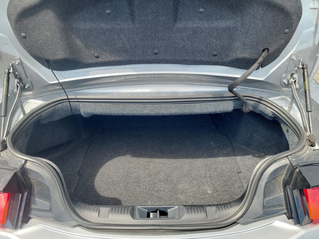 Used 2024 Ford Mustang Premium RWD image 9