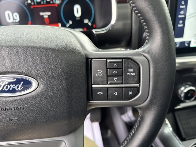 Used 2022 Ford F150 Lariat w/ Equipment Group 502A High image 28