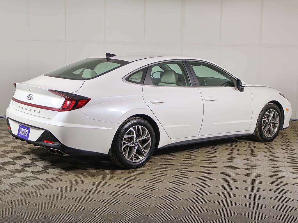 Used 2022 Hyundai Sonata SEL FWD image 10