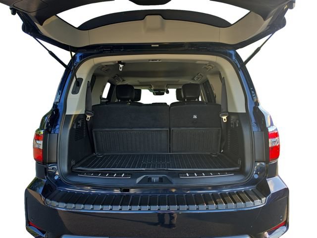 Used 2023 Nissan Armada Platinum w/ Captain's Chairs Package AWD/4WD image 18