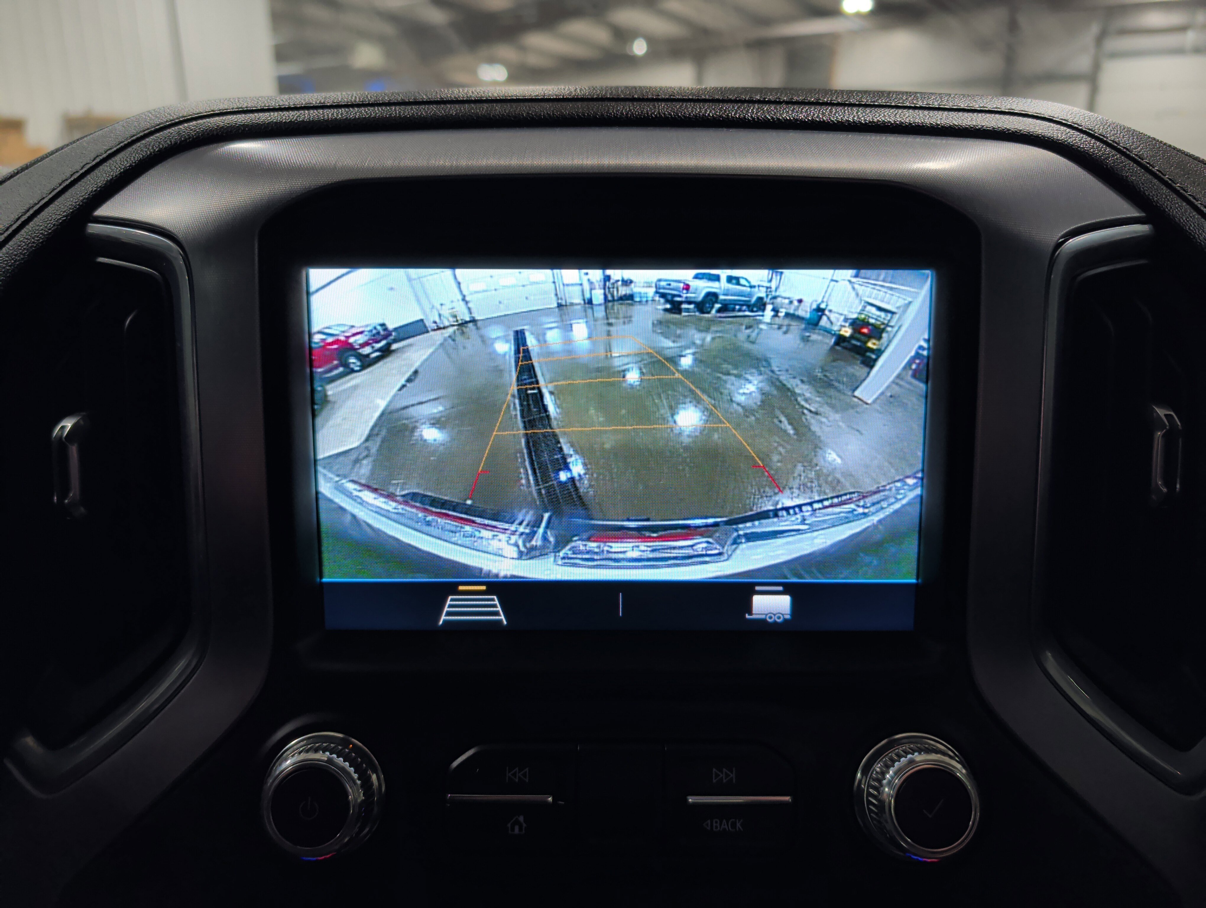 Used 2023 GMC Sierra 2500 SLE w/ SLE Value Package; image 11