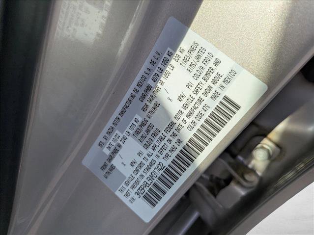 Used 2022 MAZDA MAZDA3 s image 24