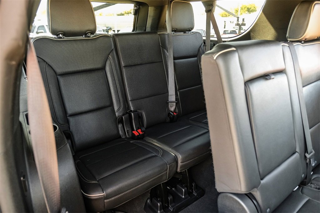 Used 2022 GMC Yukon XL SLT image 41