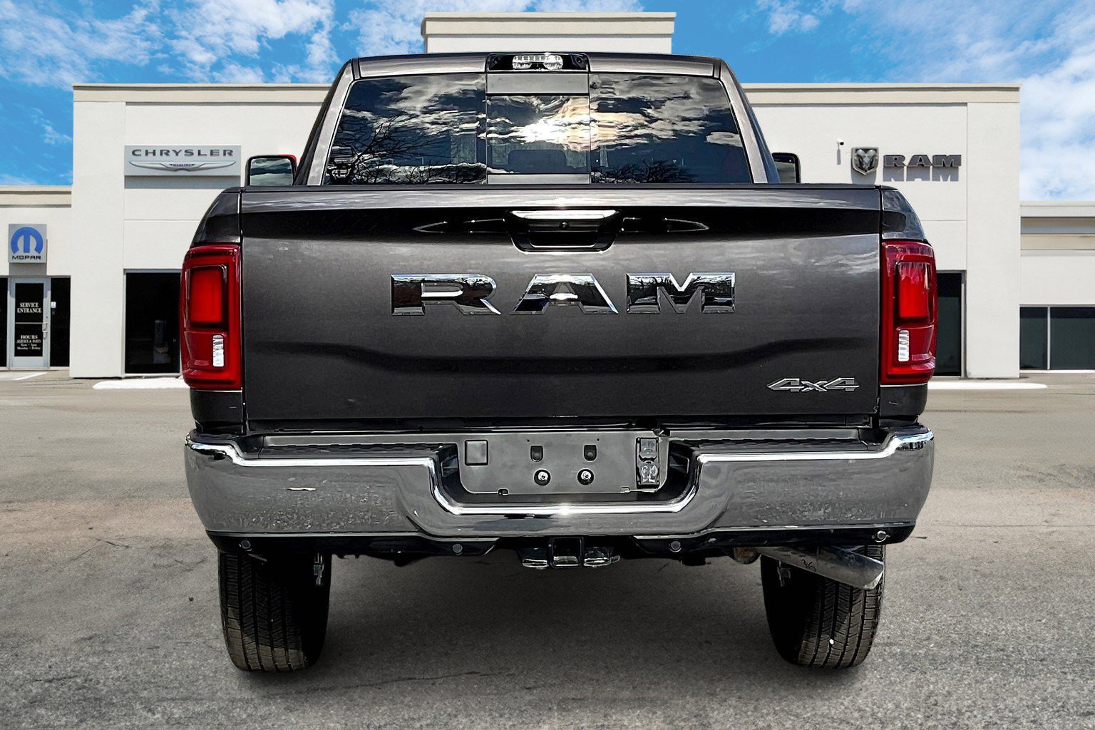 New 2026 RAM 2500 Tradesman image 4