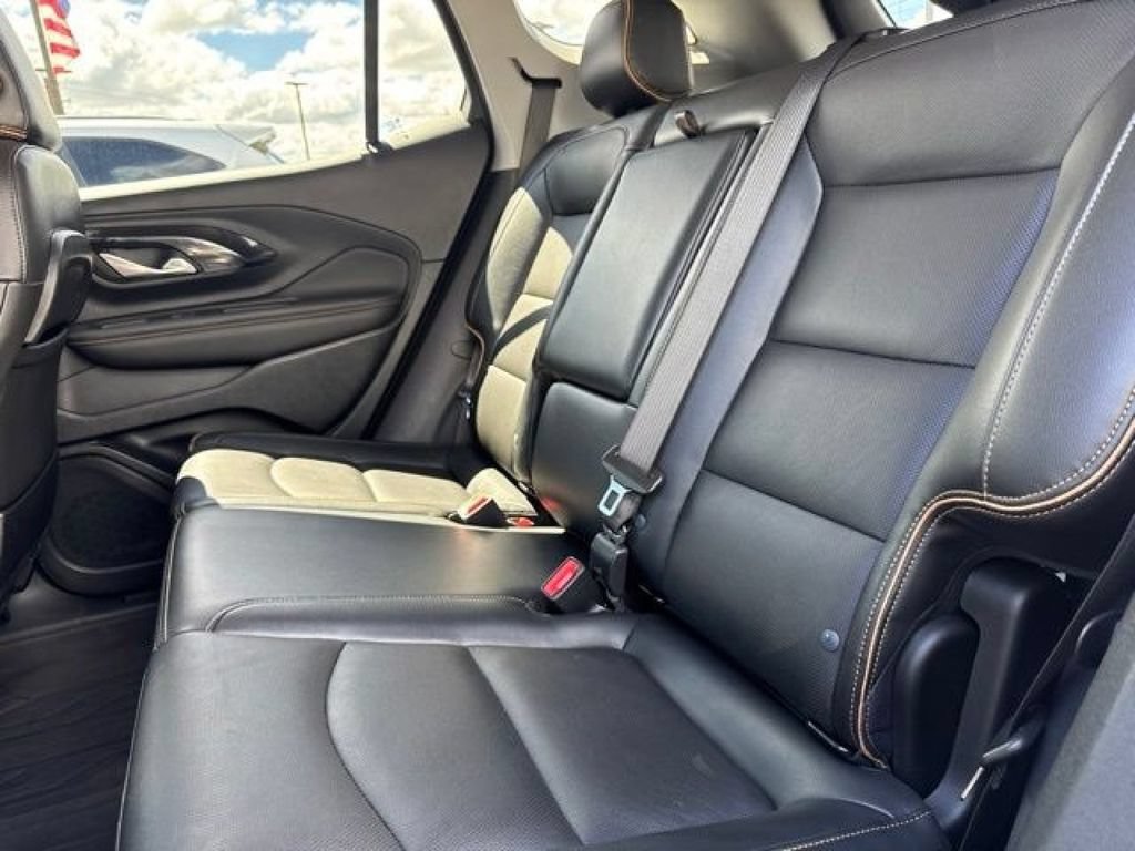 Used 2023 GMC Terrain AT4 w/ Tech Package AWD/4WD image 19