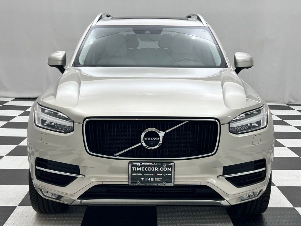 Used 2018 Volvo XC90 T6 Momentum w/ Convenience Package AWD/4WD image 3