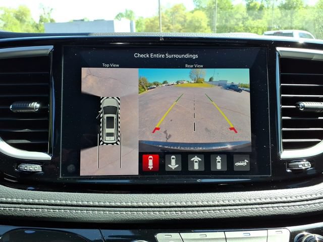 New 2027 Chrysler Pacifica Limited FWD image 25