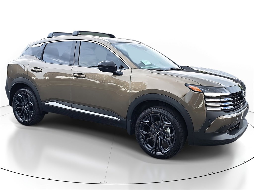 New 2026 Nissan Kicks SR w/ SR Premium Package image 2