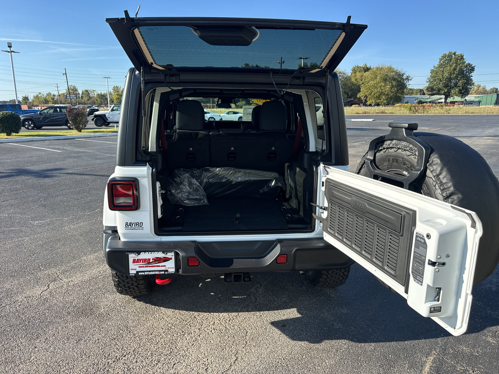 New 2026 Jeep Wrangler Unlimited Sport AWD/4WD image 28