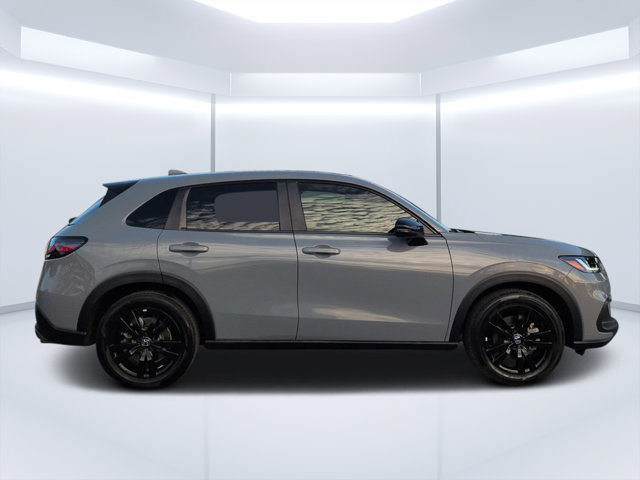 Used 2026 Honda HR-V Sport image 2