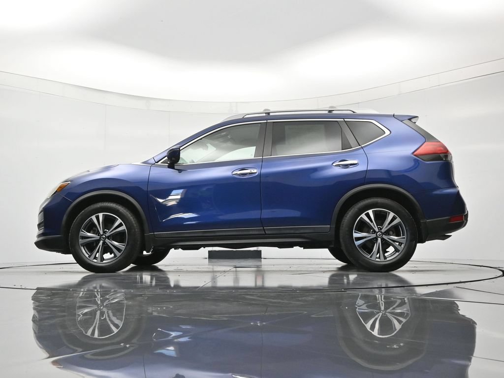 Used 2019 Nissan Rogue SV w/ Premium Package FWD image 43