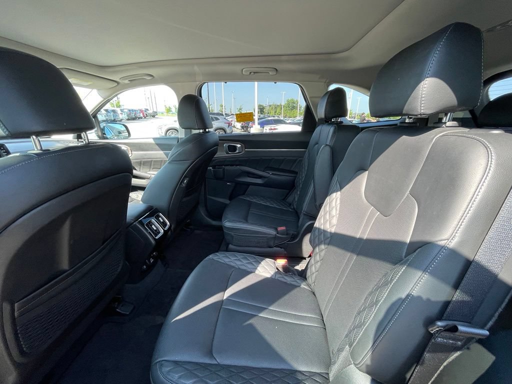 Used 2023 Kia Sorento SX Prestige AWD/4WD image 28