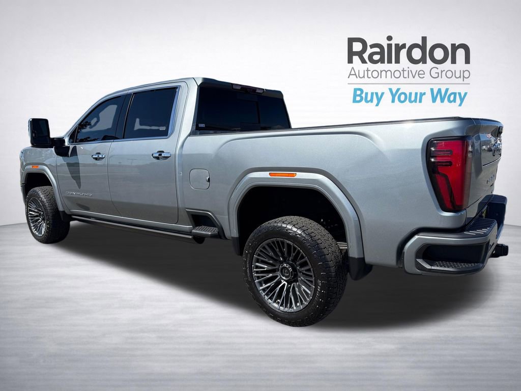Used 2024 GMC Sierra 3500 Denali Ultimate image 14