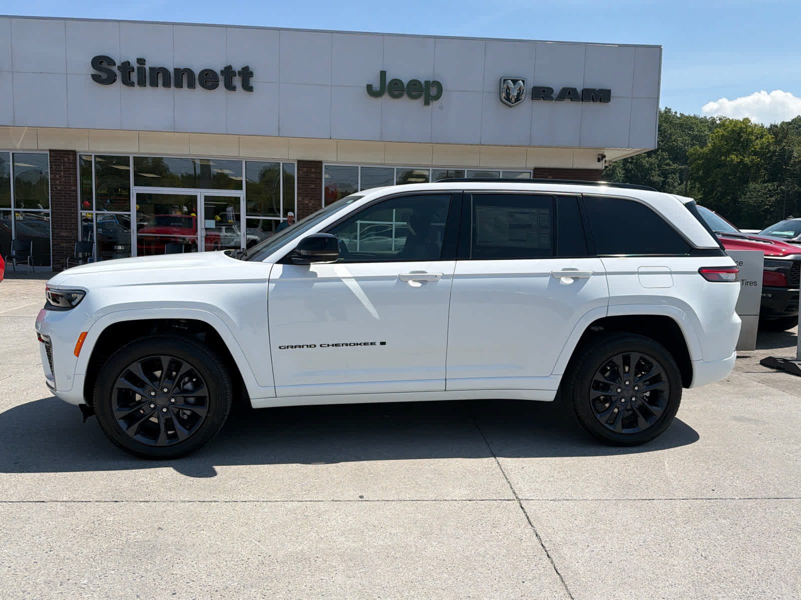 New 2026 Jeep Grand Cherokee Limited