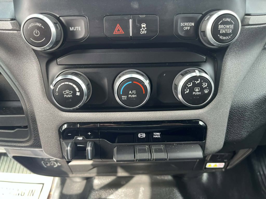 Used 2023 RAM 3500 Tradesman w/ Chrome Appearance Group image 22