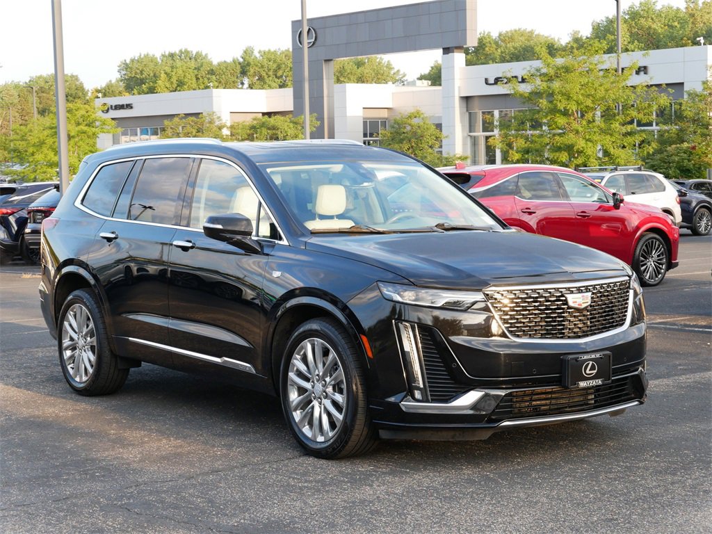 Used 2022 Cadillac XT6 Premium Luxury