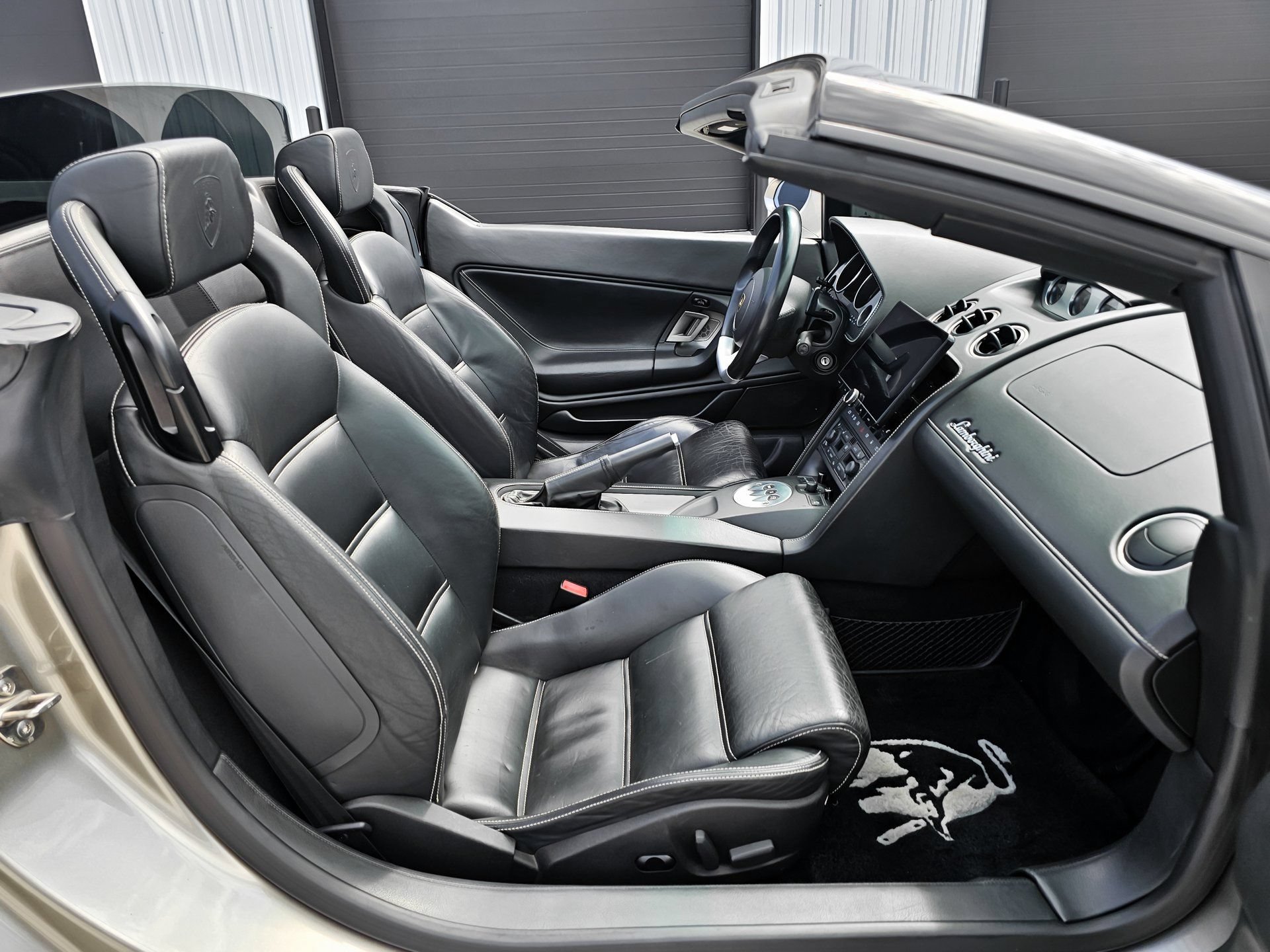 Used 2007 Lamborghini Gallardo Spyder AWD/4WD image 4