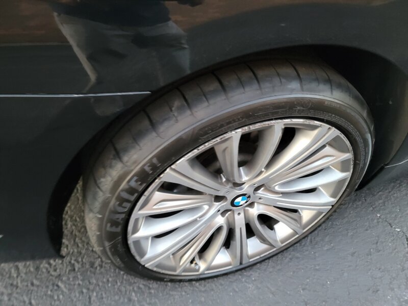 Used 2017 BMW 750Li xDrive AWD/4WD image 34
