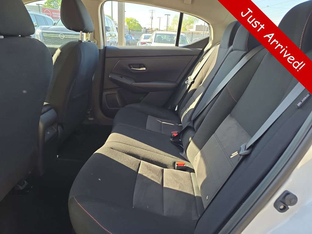 Used 2025 Nissan Sentra SR w/ Midnight Edition FWD image 10
