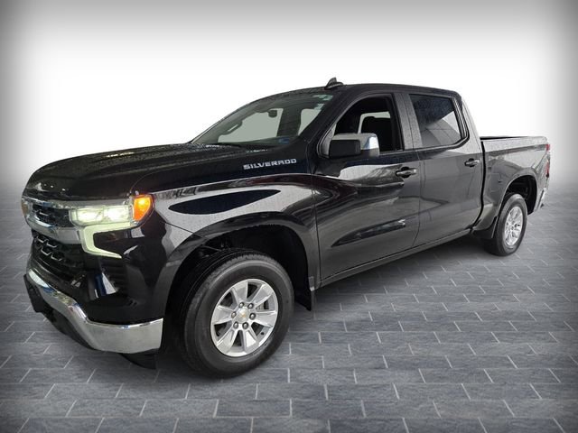 Used 2025 Chevrolet Silverado 1500 LT image 3