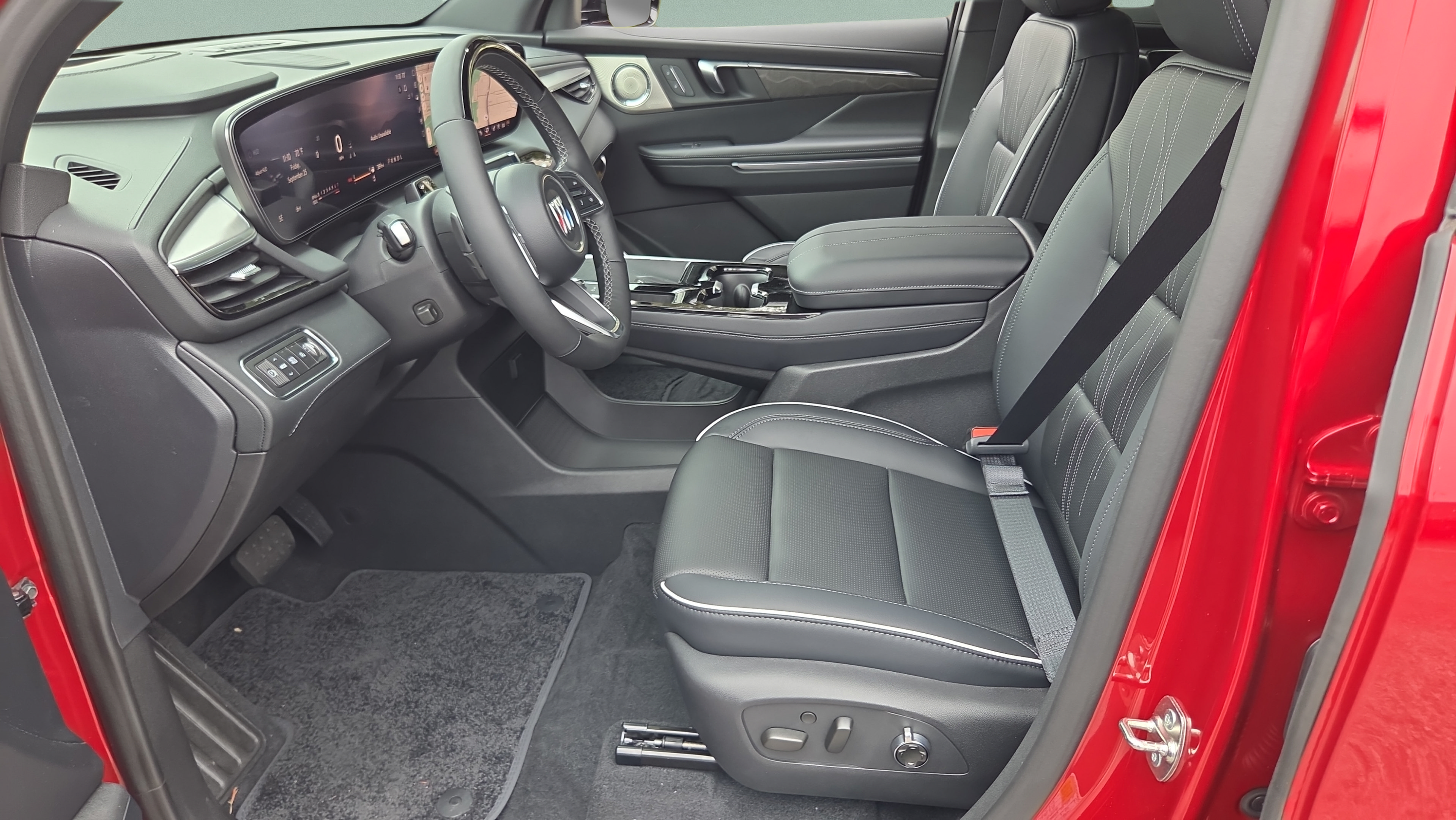 New 2027 Buick Enclave Avenir FWD image 9