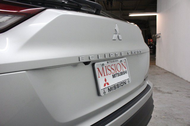 New 2026 Mitsubishi Eclipse Cross LE AWD/4WD image 4