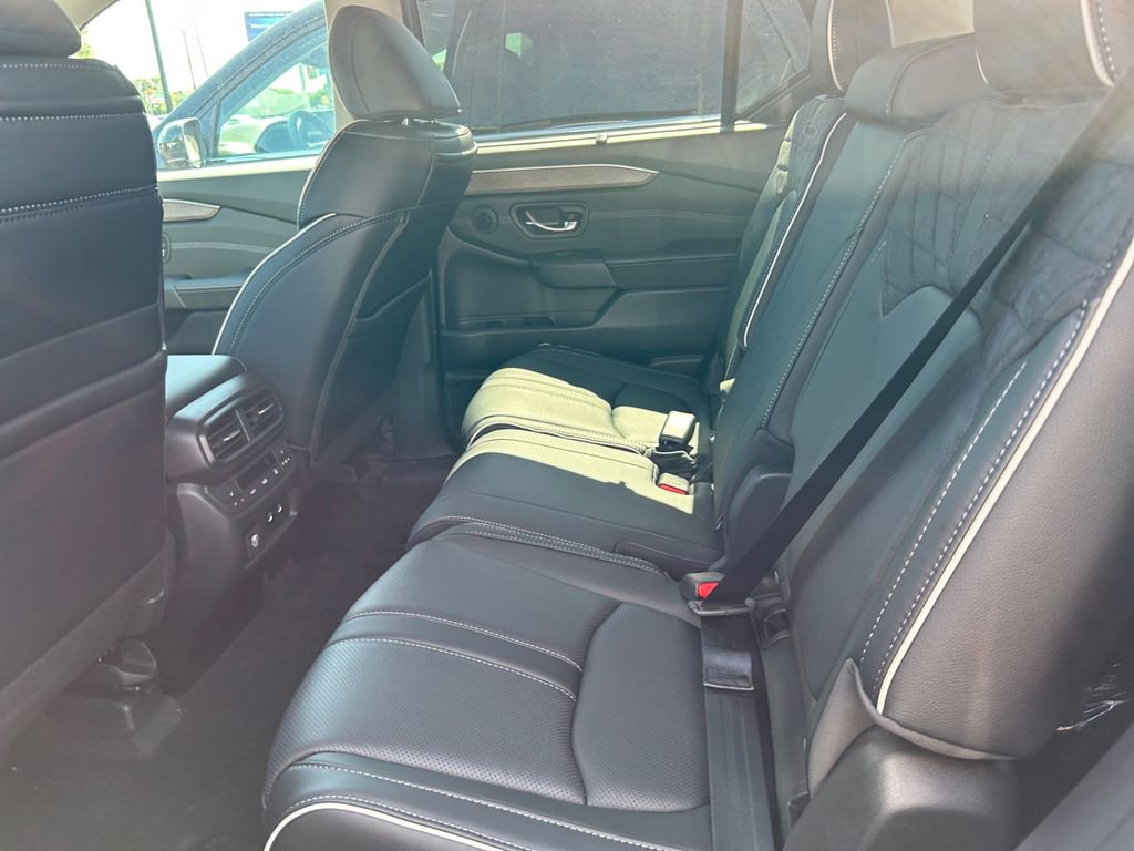 New 2026 Honda Pilot Elite image 18