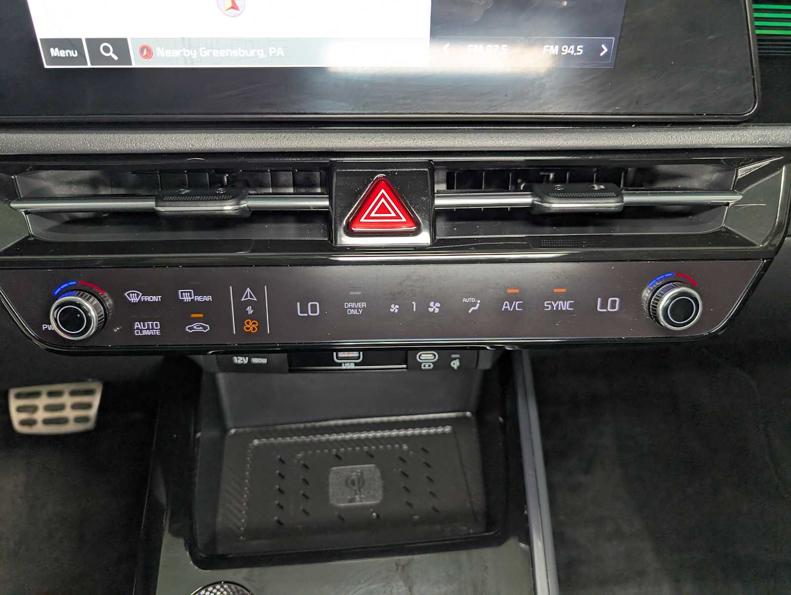 Certified 2023 Kia Niro SX Touring FWD image 37