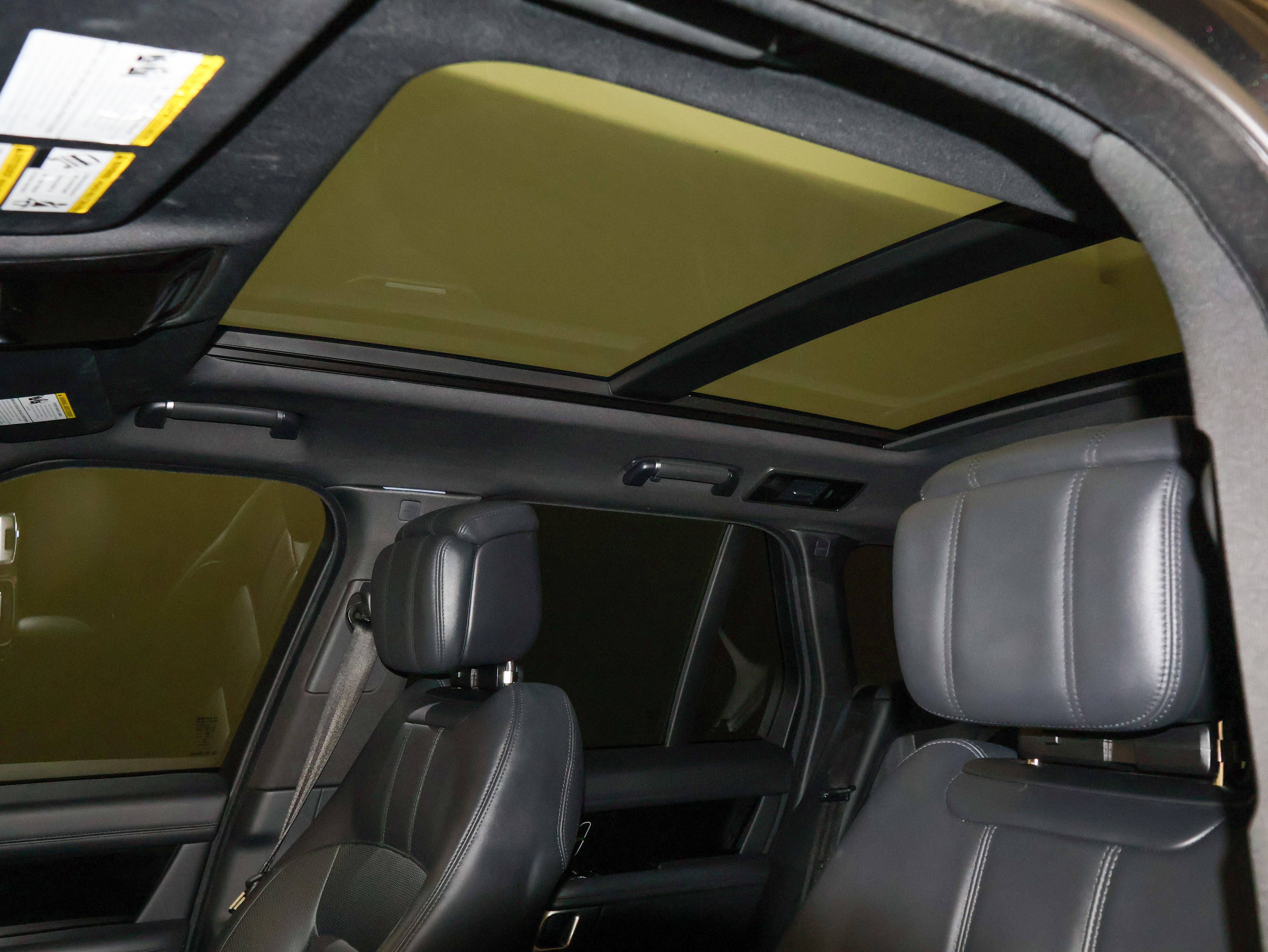 Used 2022 Land Rover Range Rover Westminster Edition image 18