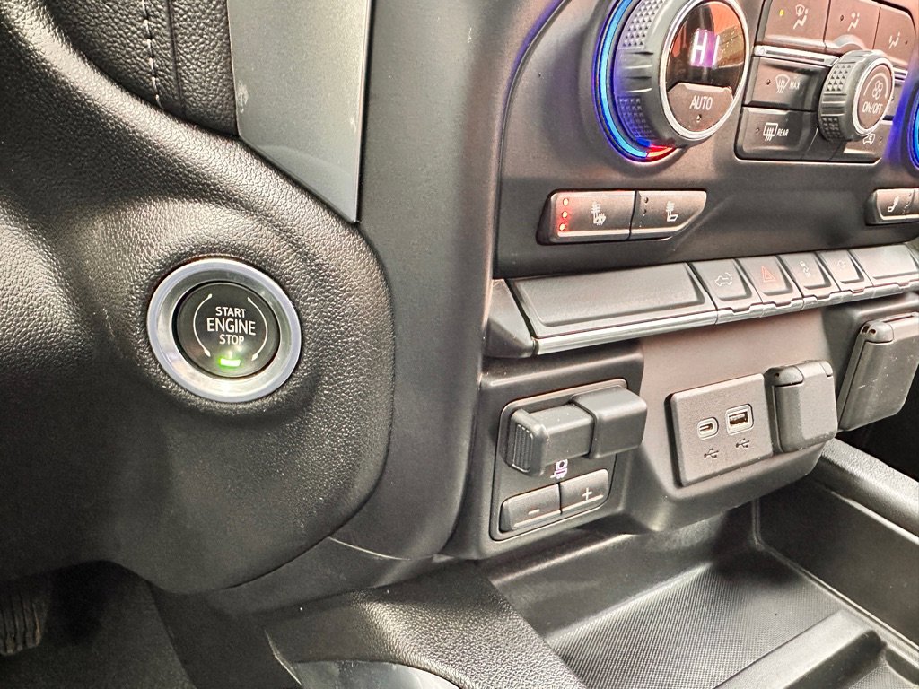 Used 2021 Chevrolet Silverado 1500 RST w/ Convenience Package II image 18