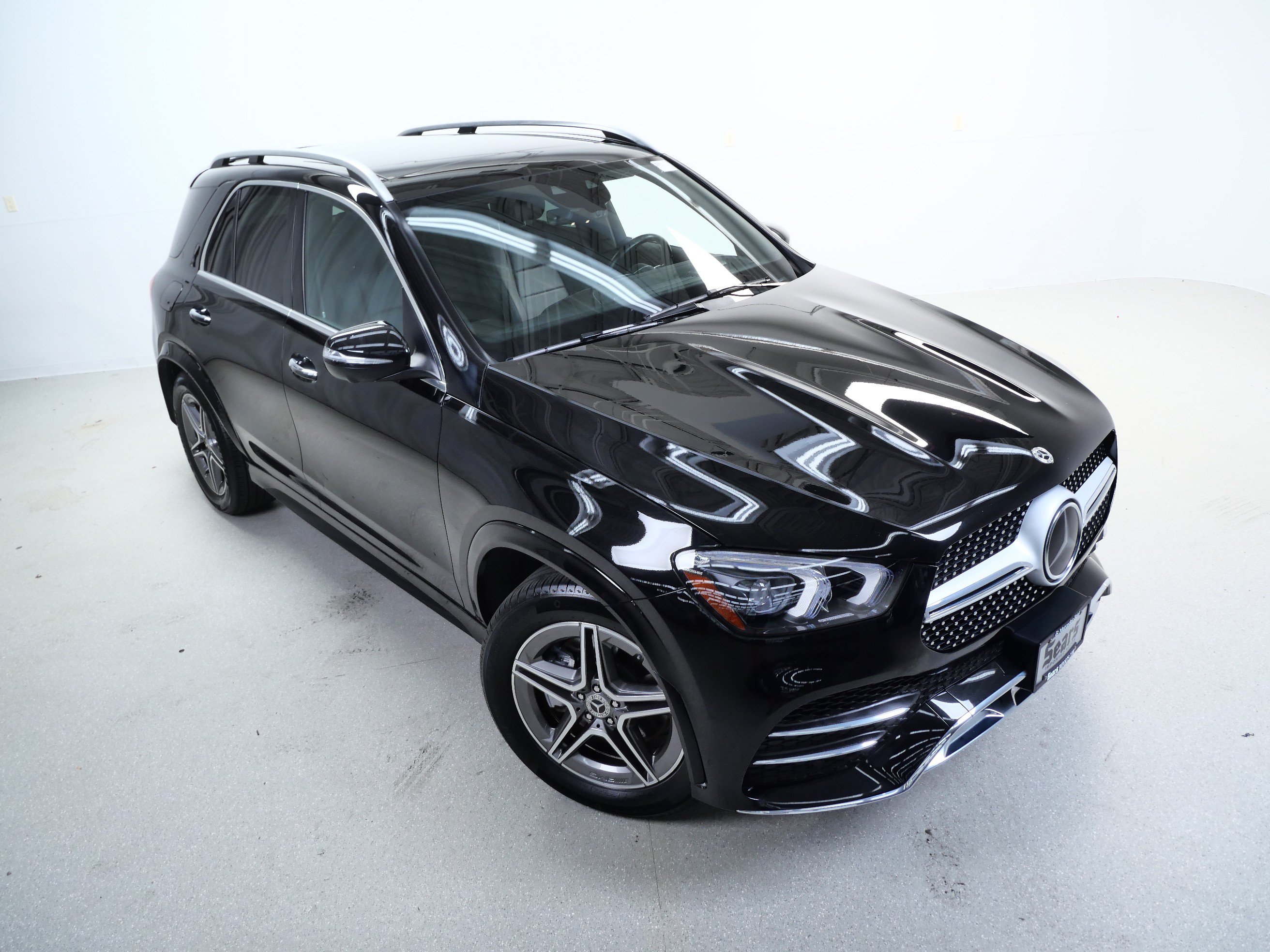 Used 2021 Mercedes-Benz GLE 450 4MATIC image 4