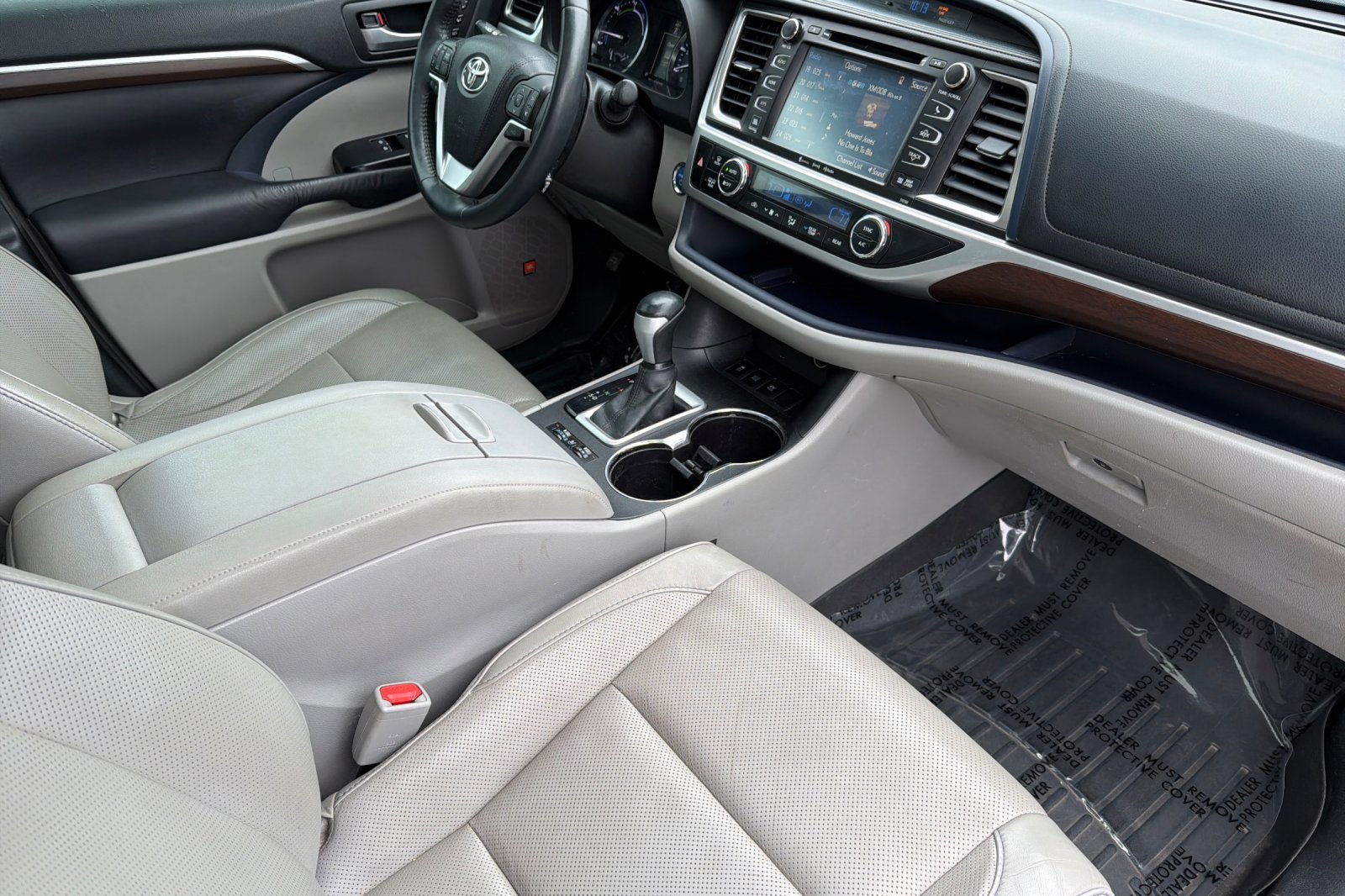 Used 2016 Toyota Highlander Limited image 13