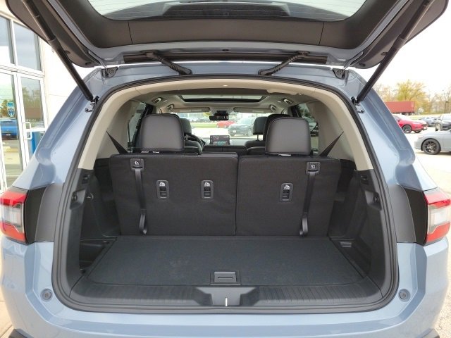 New 2025 Honda Pilot Touring image 15
