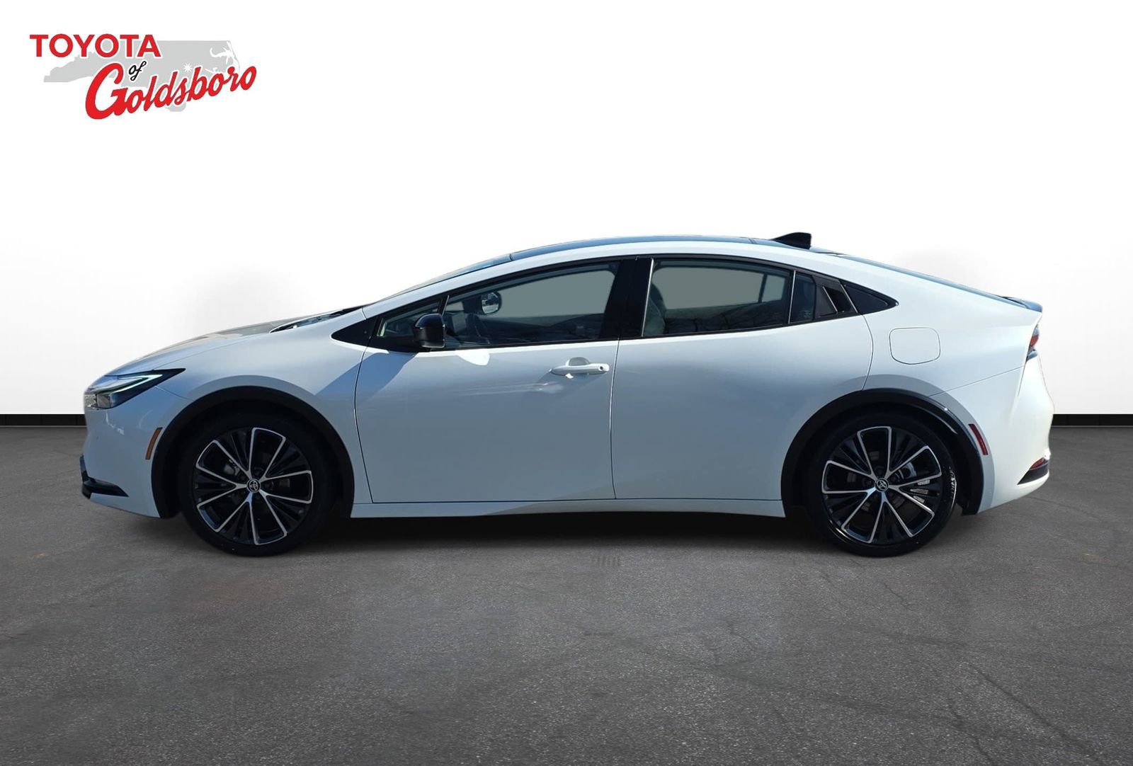 Used 2024 Toyota Prius Limited image 8