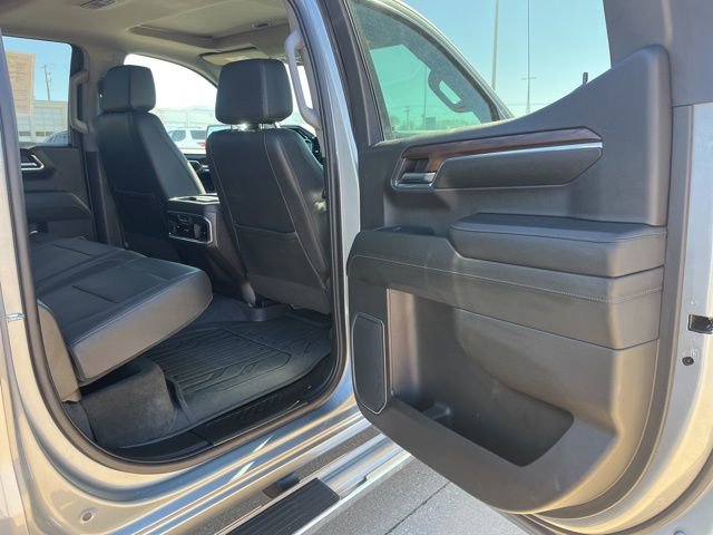 Used 2023 GMC Sierra 1500 SLT w/ SLT Premium Plus Package image 43