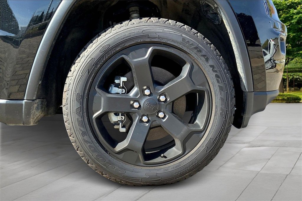 Used 2021 Jeep Grand Cherokee Freedom Edition image 33