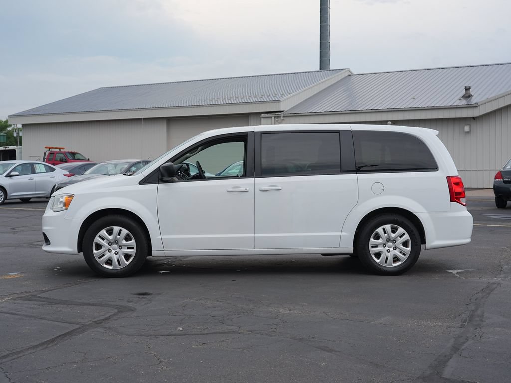 Used 2018 Dodge Grand Caravan SE w/ UConnect Hands-Free Group FWD image 6