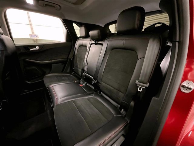 Certified 2022 Ford Escape SEL w/ SEL Stealth AWD Package image 25
