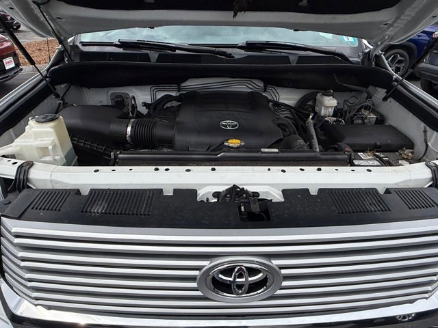 Used 2014 Toyota Tundra Limited w/ Limited Premium Package AWD/4WD image 41