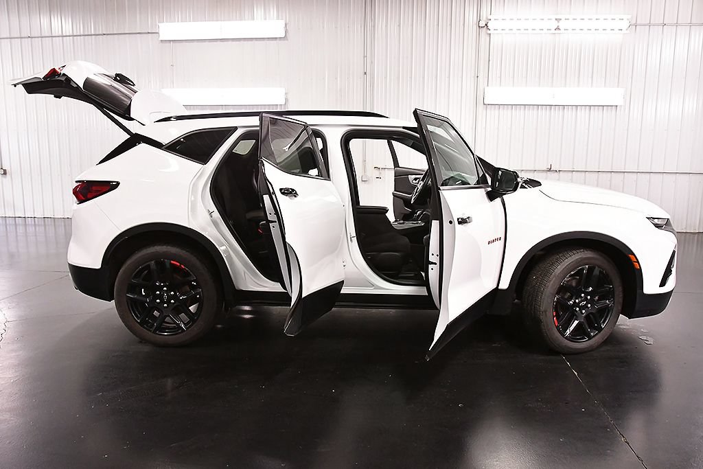 Used 2021 Chevrolet Blazer LT w/ Redline Edition AWD/4WD image 29