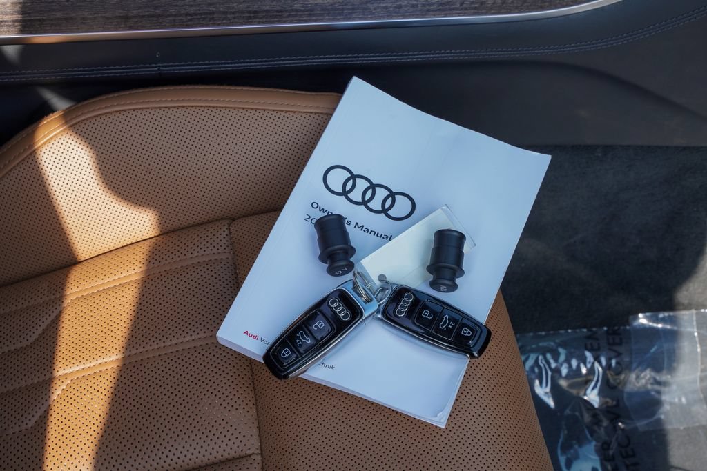 Used 2021 Audi A8 L 4.0T w/ Luxury Package AWD/4WD image 57