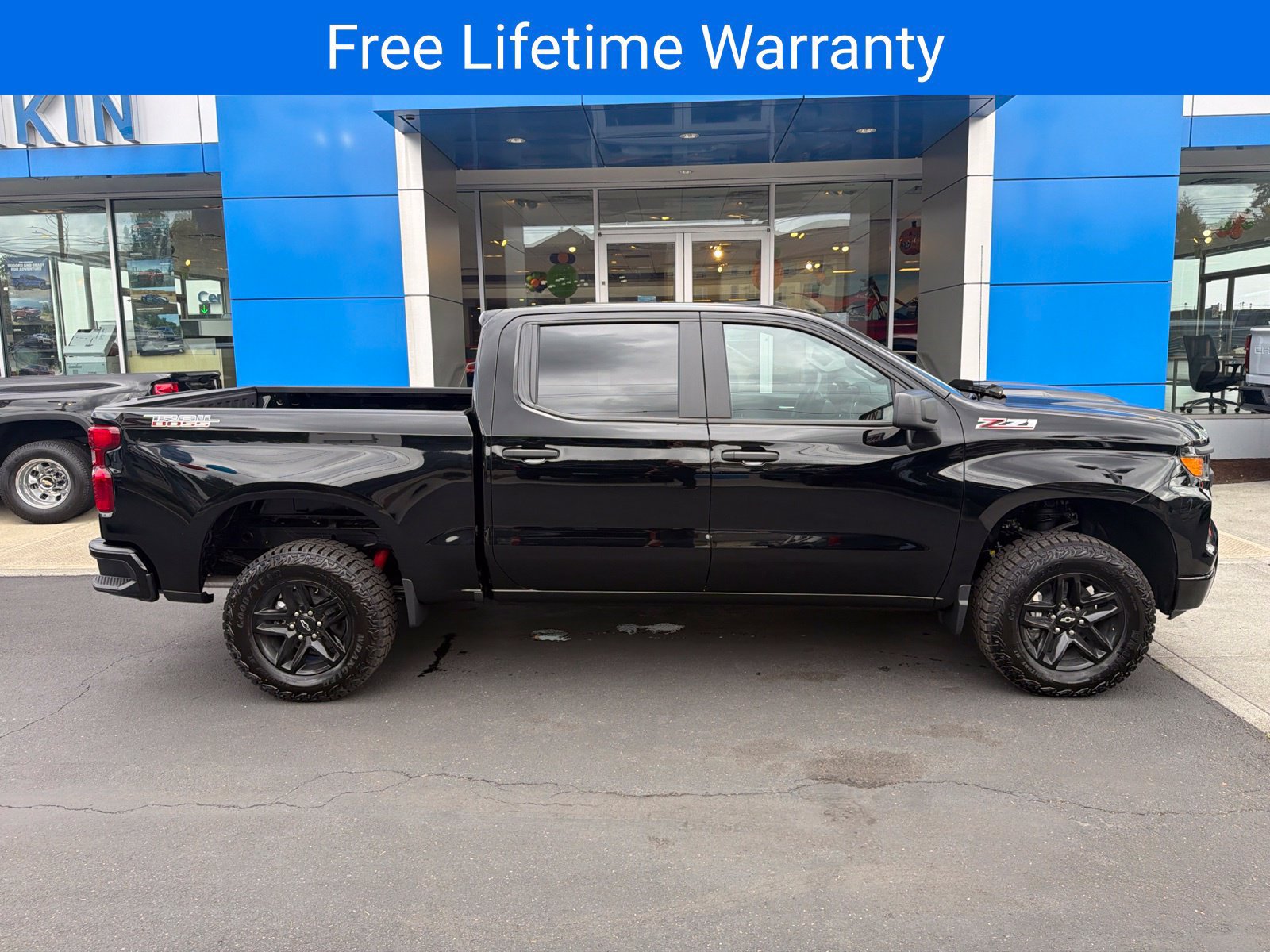 New 2026 Chevrolet Silverado 1500 Custom Trail Boss AWD/4WD image 5