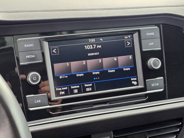 Used 2019 Volkswagen Jetta SE image 27