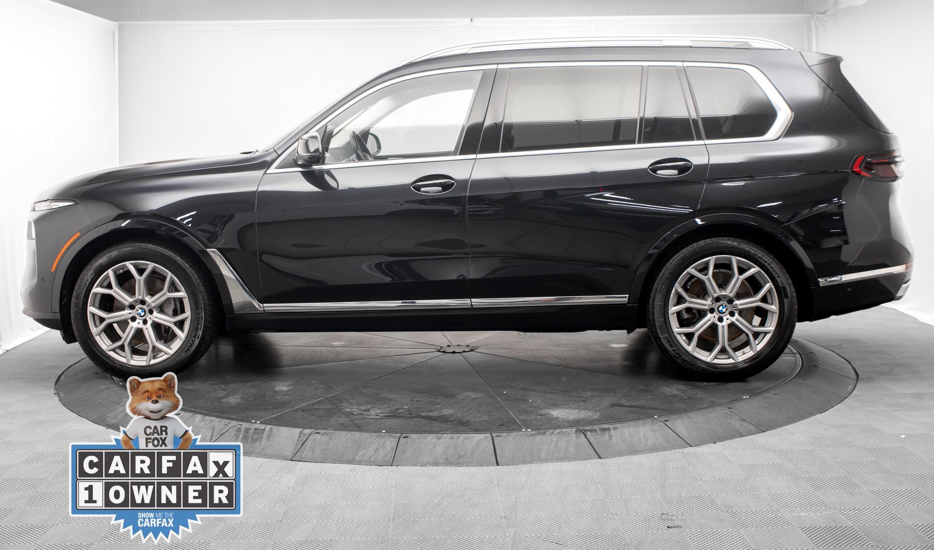 Used 2024 BMW X7 xDrive40i w/ Climate Comfort Package AWD/4WD image 6