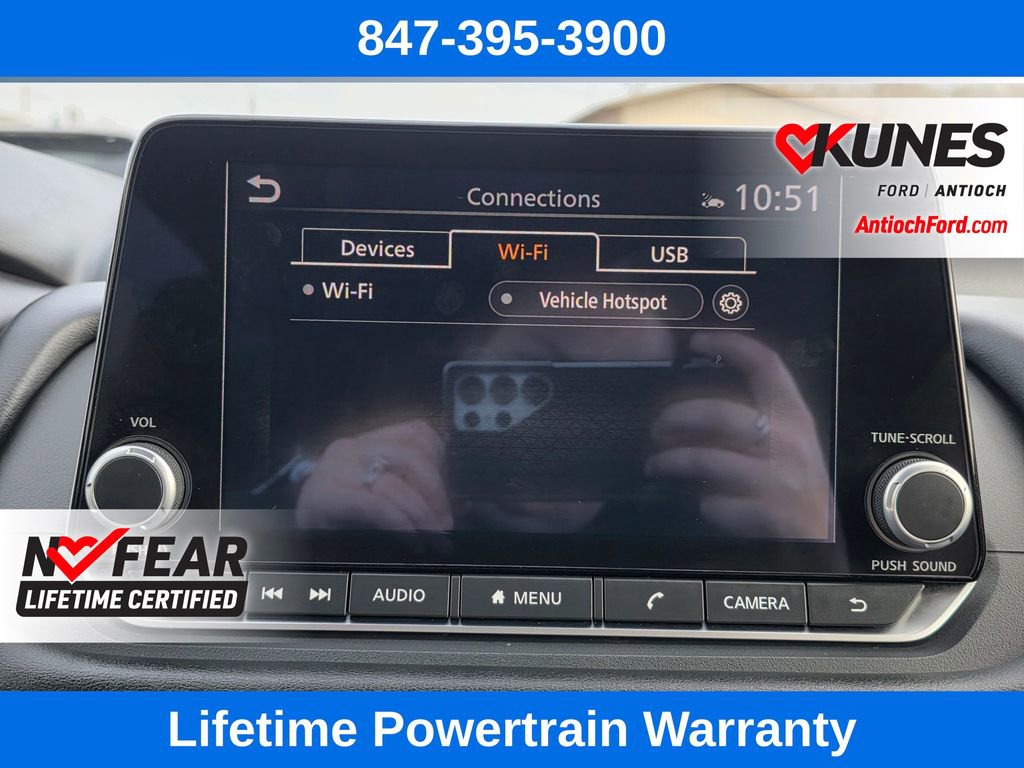 Used 2025 Nissan Rogue SV image 54